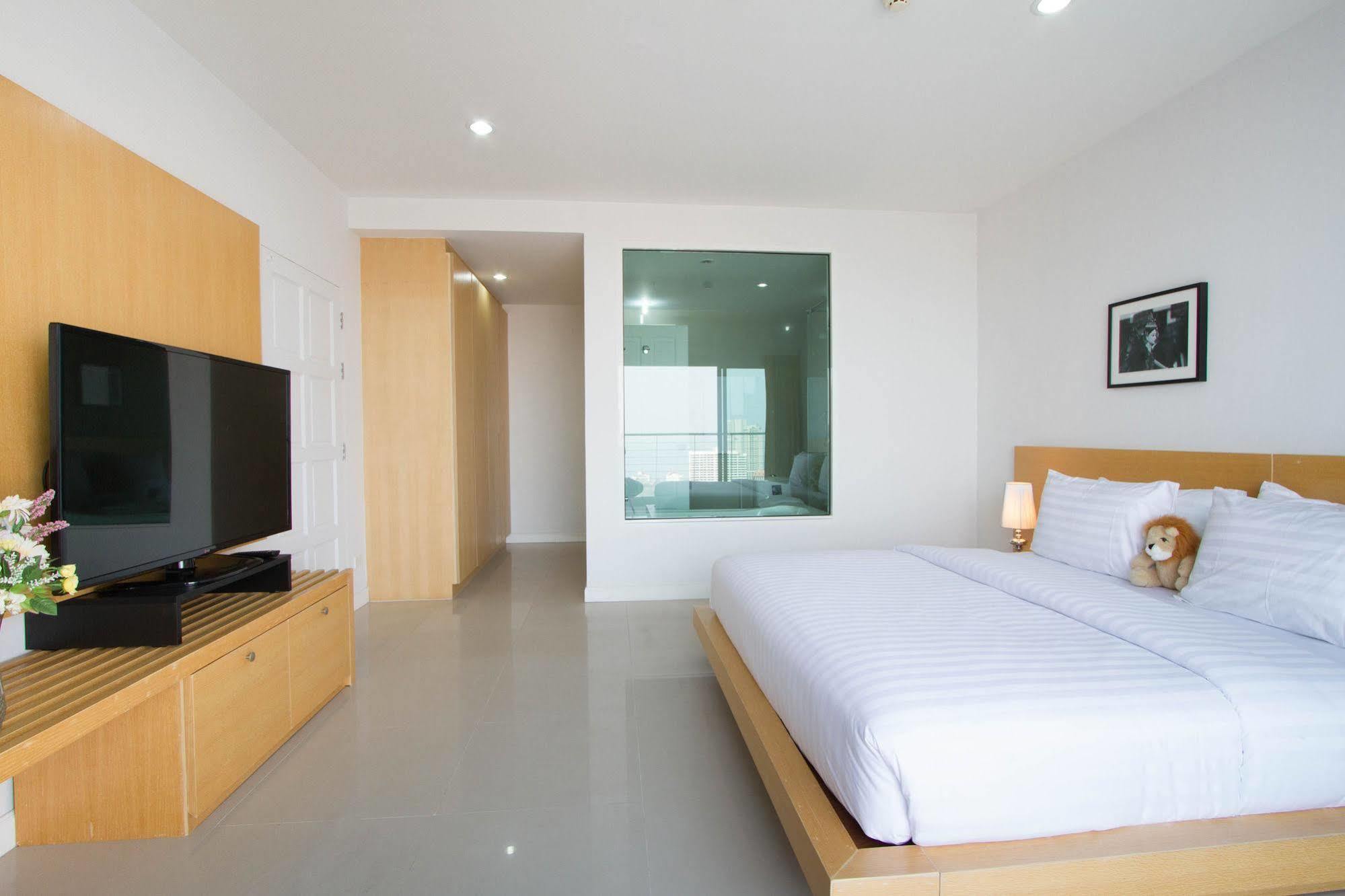 Ariva Royal Hill Pattaya Apartment Exterior foto